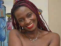 livecam photo KeishaCrane