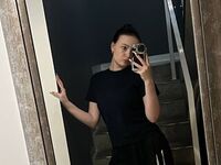 hot naked cam girl KiraBentley