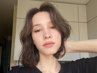 kinky video chat performer LavondaAlvizo