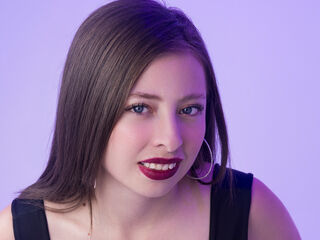 webcamgirl chatroom LennaPhillips