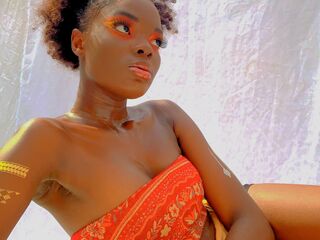 cam whore LioraVhoss