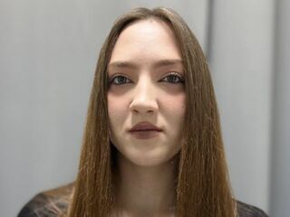 chat room webcam picture LisanBrown