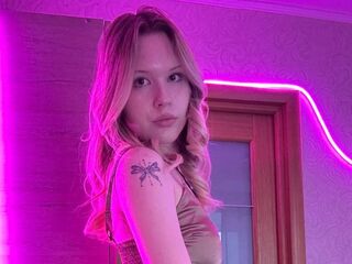 hot naked cam girl LissaAssil