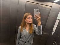 chat room live sex cam LizzieIacovino