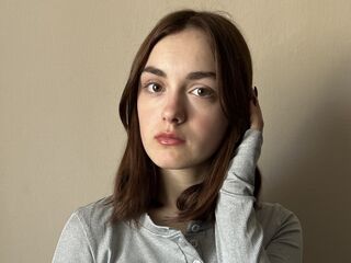 free webcam LouanneNading