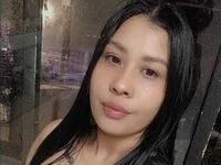 sex webcam chatroom LuccyGreey