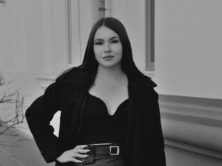 webcamgirl chat room LucilleWhite
