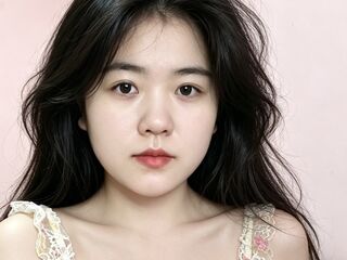 nude camgirl photo LucyYu