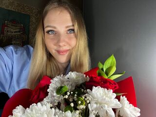 cam slut chat LusiAime