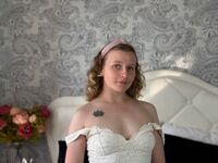 hot cam girl masturbating with sextoy MaryCharm