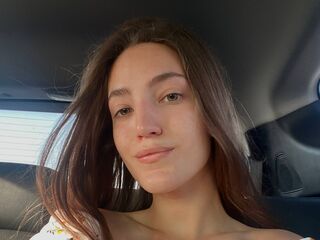 free nude web cam MaryannLiquori