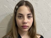 hot cam girl masturbating with vibrator MiaChoo