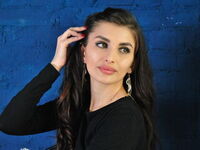 dirty cam picture MilaDevis