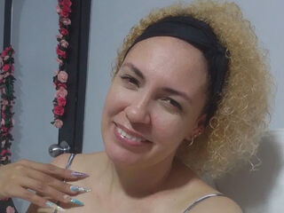 chat room cam MireyaVidal