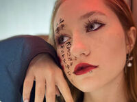 camwhore fingering shaved pussy MistyColacone