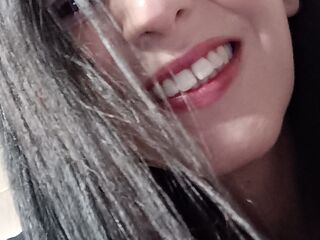 hot striptease web cam MonicaFerilli