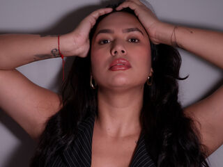 fingering girl cam picture MoonIvanna