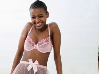 fingering girl webcam  NaomiBrookes