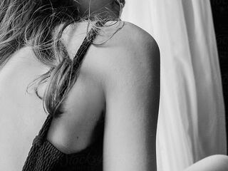 free jasmin webcam RemaRoy