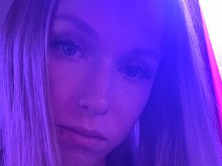 girl chat room RocioThoro