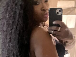 hot cam girl masturbating with dildo SamoreLovin
