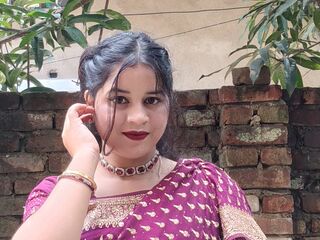 naked girl with webcam fingering SaraAlisk