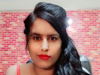 chat room live webcam SaraConway