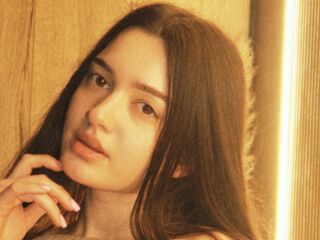 webcam girl chat room SavannahHoward