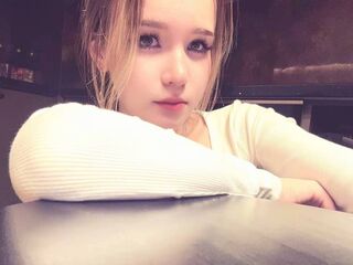 nude webcamgirl pic ShenitaCoffey