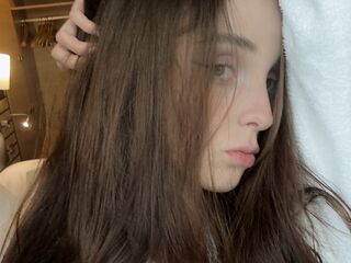 webcamgirl chat room SilverJess