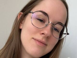 naked camgirl masturbating SophiMalesik