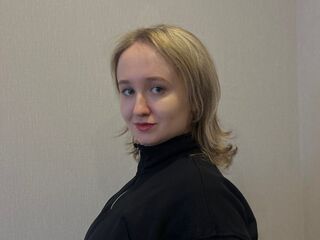 live cam girl gallery SuzannKernes