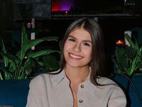 adult cam chat room TiaBeumer