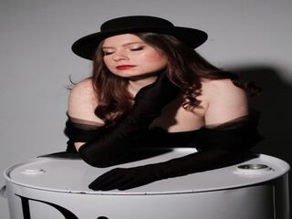 nude webcam girl photo VictoriaClarson