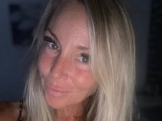 Sexy Summer Fee